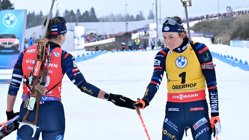 Braisaz-Bouchet (r) und Simon beschränken ihren Kontakt auf das Nötigste. (Archivbild)
