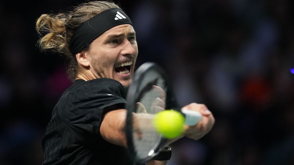 Gegen Jannik Sinner ist Tennisprofi Alexander Zverev chancenlos. Gegen Jannik Sinner ist Tennisprofi Alexander Zverev chancenlos.