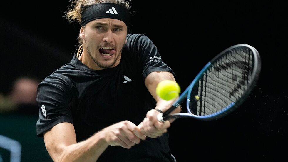 Für Alexander Zverev war das Viertelfinale in Paris ein Auf und Ab. Für Alexander Zverev war das Viertelfinale in Paris ein Auf und Ab.
