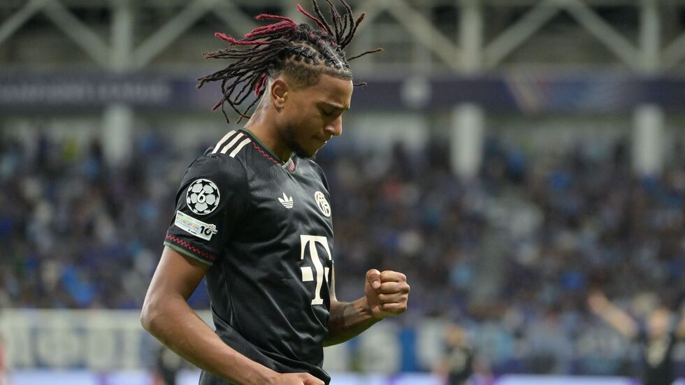 Olise trifft in der zweiten Halbzeit. Olise trifft in der zweiten Halbzeit.