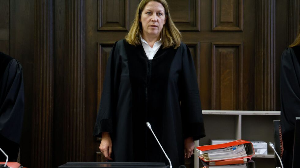 Die Vorsitzende Richterin im Block-Prozess muss wegen eines Krankheitsfalls die Terminplanung ändern.