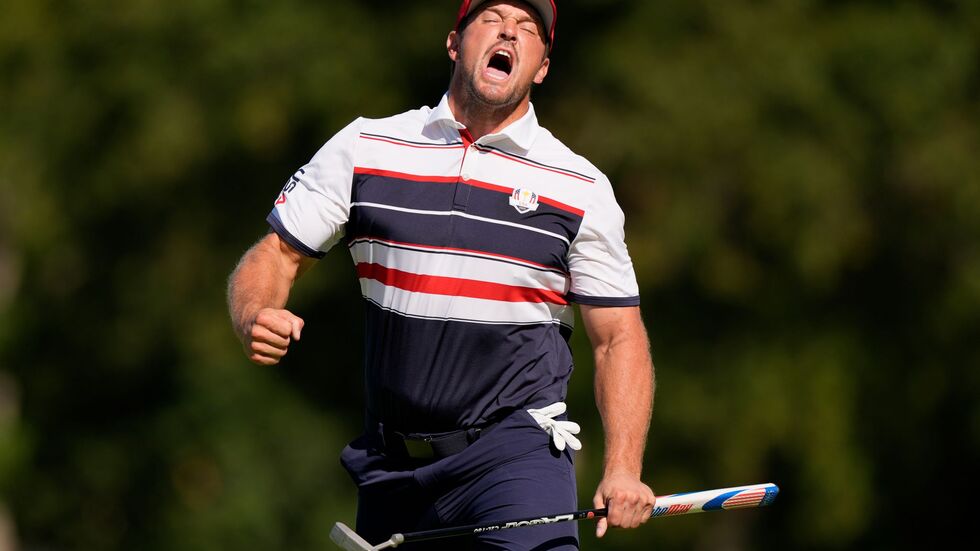 Bryson DeChambeau kam nach einem Fünf-Punkte-Rückstand noch zurück und holte ein Unentschieden. Bryson DeChambeau kam nach einem Fünf-Punkte-Rückstand noch zurück und holte ein Unentschieden.