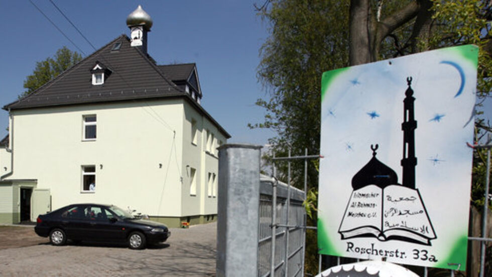 An der Al-Rahman-Moschee in Leipzig hat ein totes Schwein gelegen (Foto: dpa)