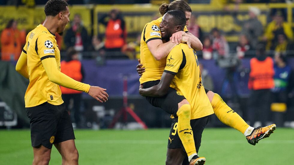 Sabitzer (Mitte) und Guirassy sorgten im Verbund für die Vorentscheidung und das 3:1. Sabitzer (Mitte) und Guirassy sorgten im Verbund für die Vorentscheidung und das 3:1.