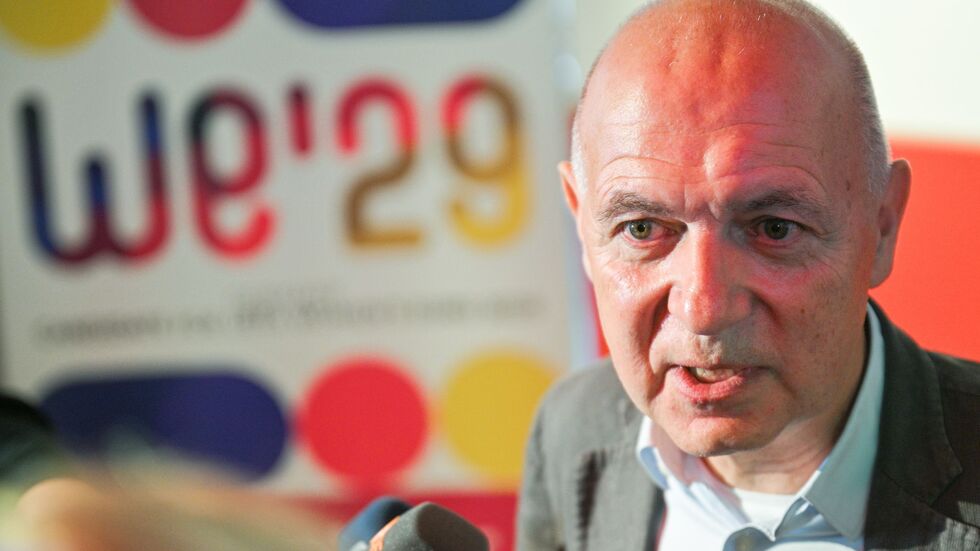 DFB-Präsident Bernd Neuendorf denkt «perspektivisch» an eine Männer-WM in Deutschland