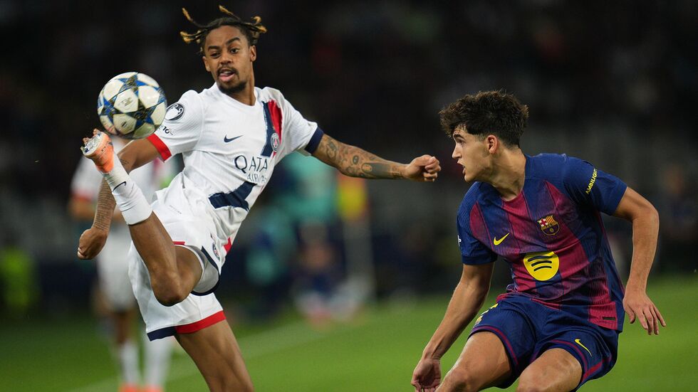 Artistisch: Bradley Barcola gewinnt mit Paris Saint-Germain verdient beim FC Barcelona. Artistisch: Bradley Barcola gewinnt mit Paris Saint-Germain verdient beim FC Barcelona.