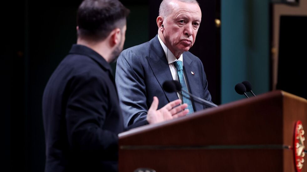 Selenskyj dankt der Türkei für ihre Vermittlerrolle, doch Hoffnungen setzt er auf US-Präsident Trump.