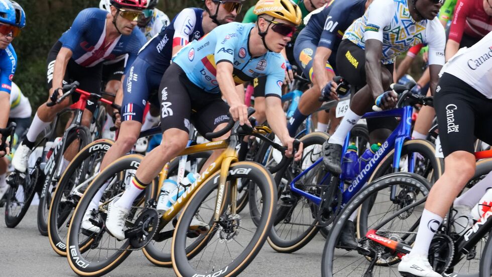 Der Belgier Remco Evenepoel (Mitte) in Aktion.