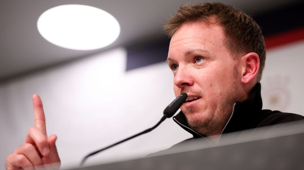 Julian Nagelsmann spricht nach dem 6:0 gegen die Slowakei. 