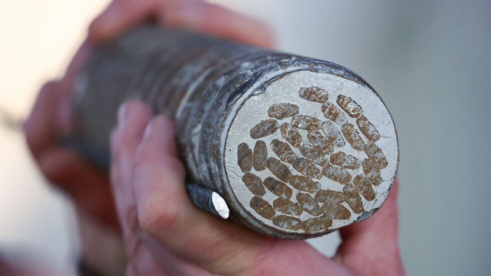 Der sogenannte Hennigsdorfer Spannstahl wurde auch bei der eingestürzten Carolabrücke verwendet. (Archivbild) Der sogenannte Hennigsdorfer Spannstahl wurde auch bei der eingestürzten Carolabrücke verwendet. (Archivbild)