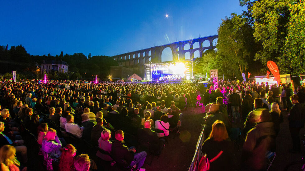 Das Open-Air an der Göltzschtalbrücke musste bereits 2020 coronabednigt verschoben werden. Das Open-Air an der Göltzschtalbrücke musste bereits 2020 coronabednigt verschoben werden.