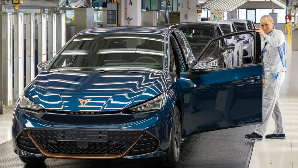 Ein Cupra Born wird in Zwickau gefertigt.