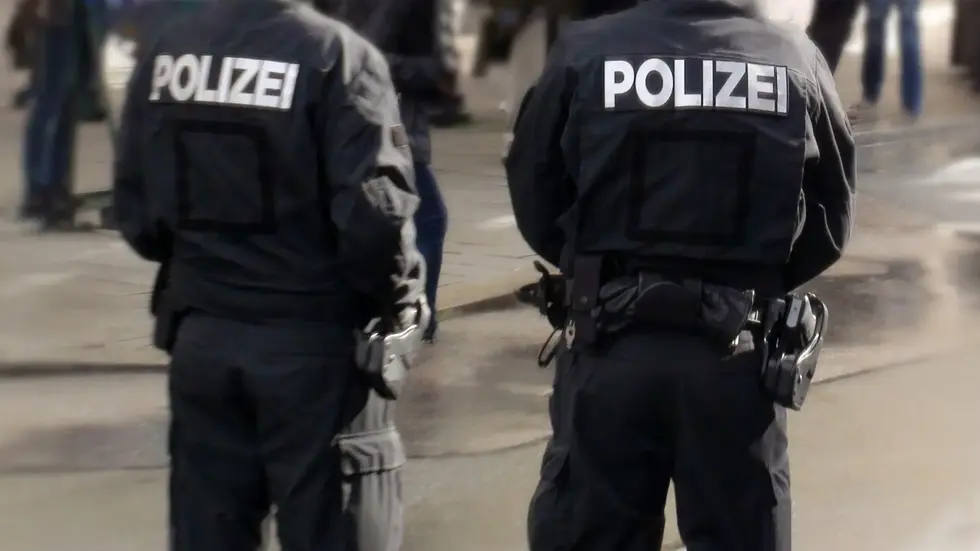 Mehrere Einsätze am Hauptbahnhof Chemnitz: Angriffe in Zügen und eine Prügelei nach Diebstahl beschäftigen die Bundespolizei innerhalb weniger Stunden.