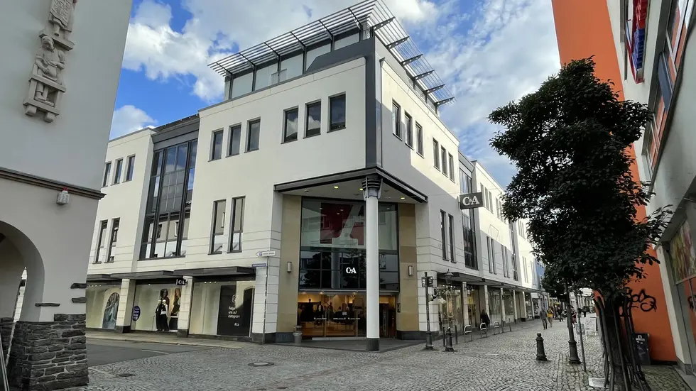C&A-Filiale an der Schwanengasse, Ecke Magazinstraße
