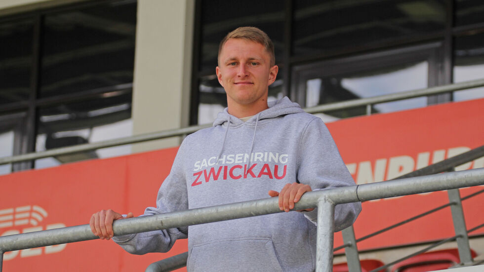 Haubner bei seiner Vorstellung in der GGZ-Arena