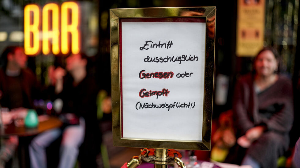 Hamburger Bar beschränkt den Zugang auf Geimpfte und Genesene (Archivfoto)