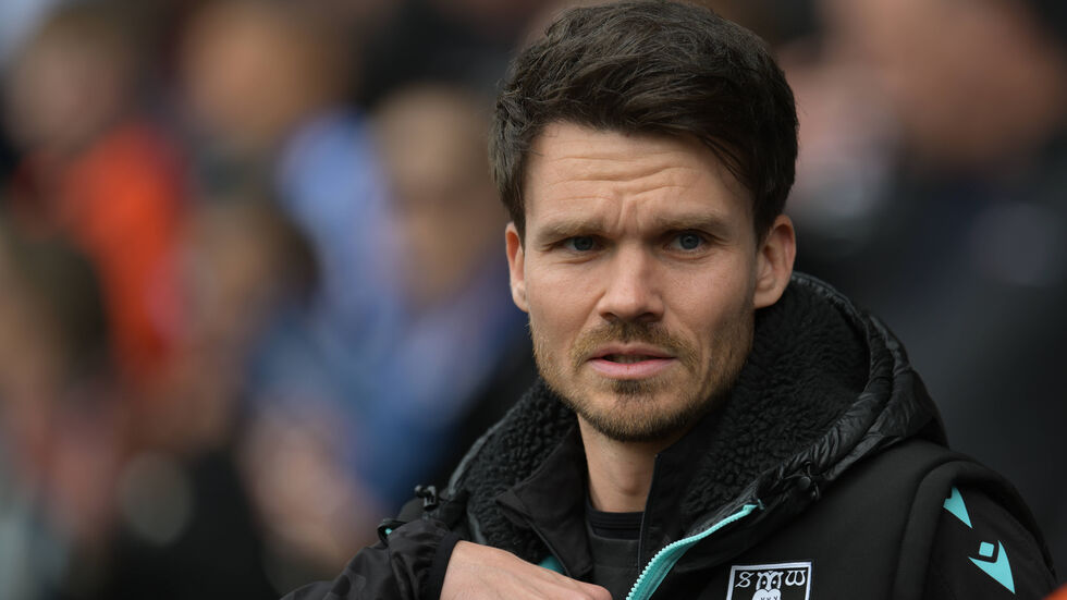 Nach seinen Jobs bei Sheffield Wednesday und dem FC Southampton steht Röhl vor seinem dritten Engagement auf der Insel.