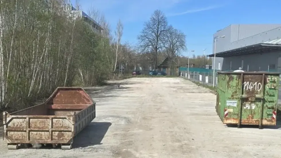 Von der ehemaligen Obdachlosenunterkunft in Pölbitz ist nichts mehr übrig. Von der ehemaligen Obdachlosenunterkunft in Pölbitz ist nichts mehr übrig.