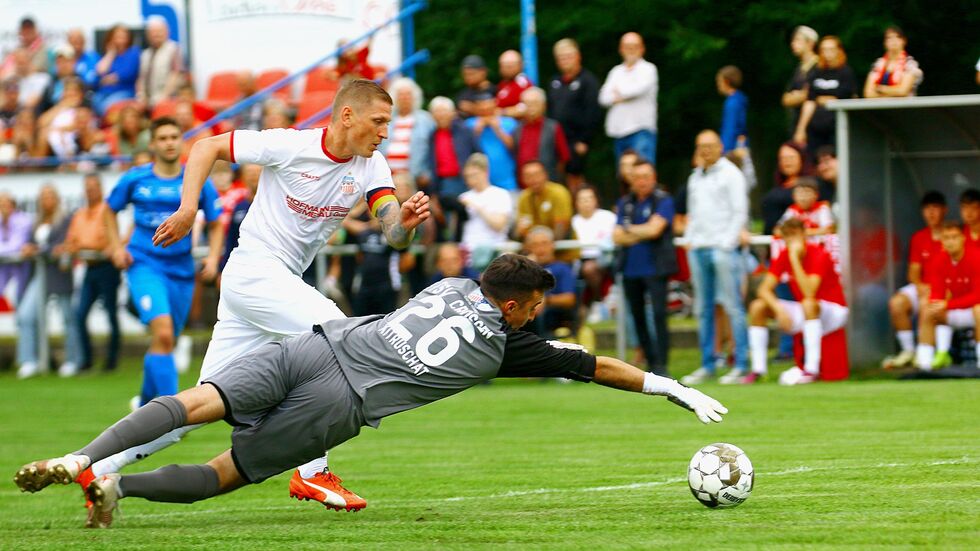 Torjäger Marc Philipp Zimmermann war im Test dreimal erfolgreich.