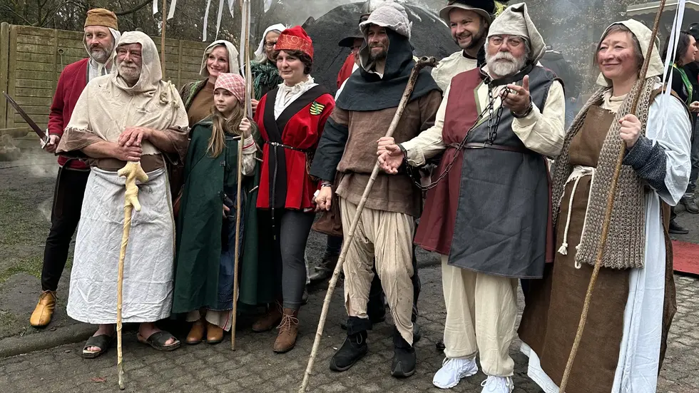 Darsteller des Prinzen-Raub-Theaterstücks.