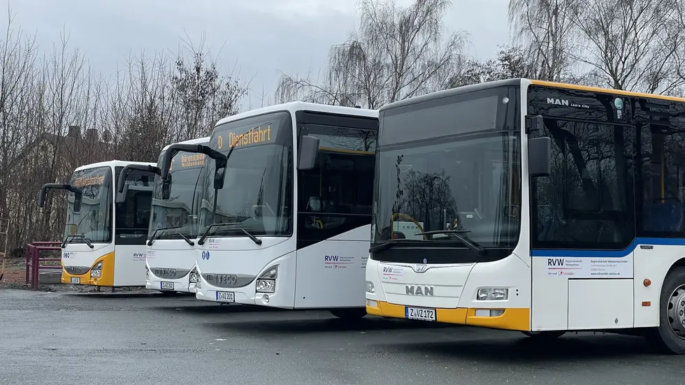Busse des Regionalverkehrs Westsachsen