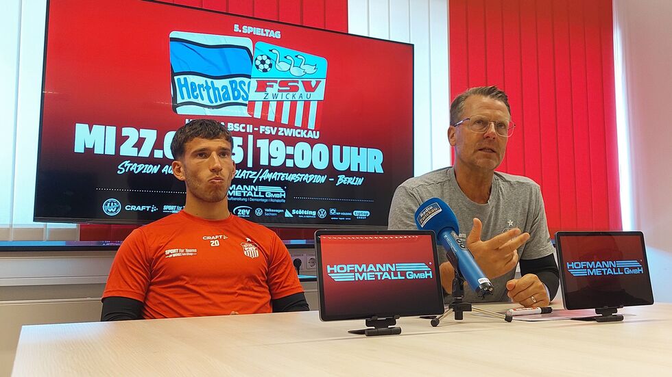 Neuzugang Till Jacobi (links im Bild) und Rico Schmitt.