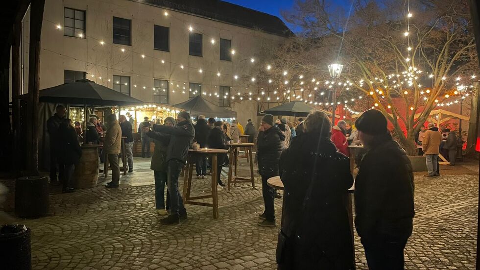 Gäste beim "Vorglühen" am vergangenen Wochenende Gäste beim "Vorglühen" am vergangenen Wochenende