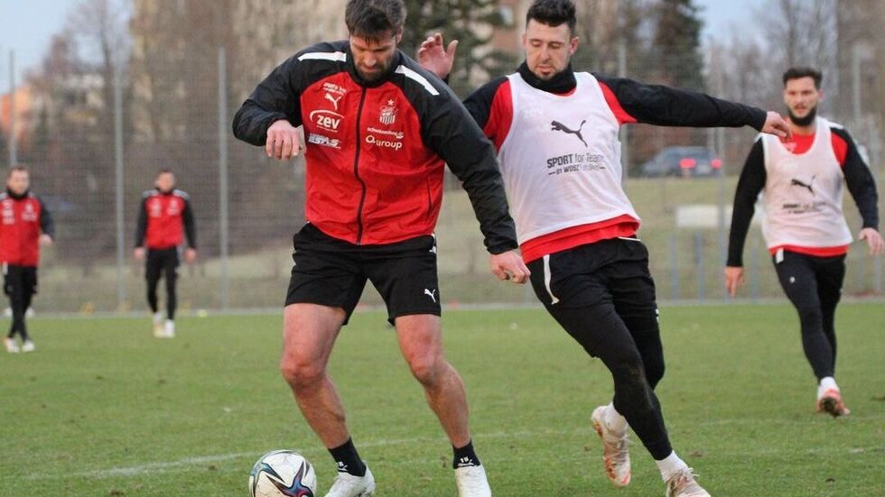 Nach fünf Tagen Training steht heute ein Testspiel auf dem Plan. 