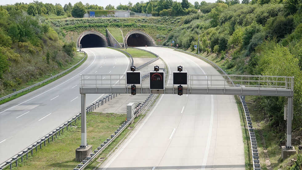 Die Tunnel auf der A17 - Symbolbild 