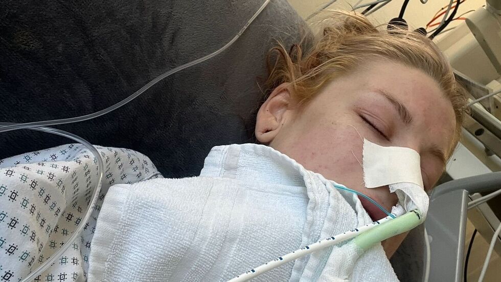 Vivienne trotzt seit 12 Jahren dem Krebs. Mithilfe von Alternativtherapien soll er jetzt endlich für immer verschwinden. Vivienne trotzt seit 12 Jahren dem Krebs. Mithilfe von Alternativtherapien soll er jetzt endlich für immer verschwinden.