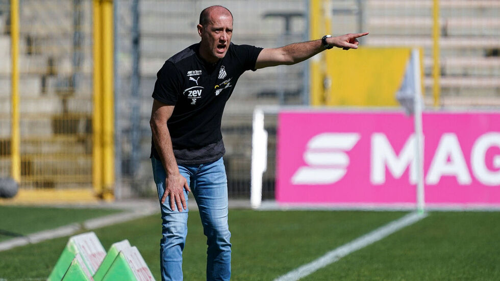 Joe Enochs will von seinen Jungs die alten Stärken sehen. 