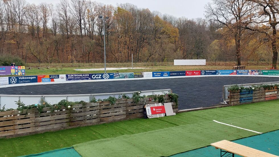 Wenn das Wetter mitspielt soll hier am 22. November eine Eisfläche sein.
