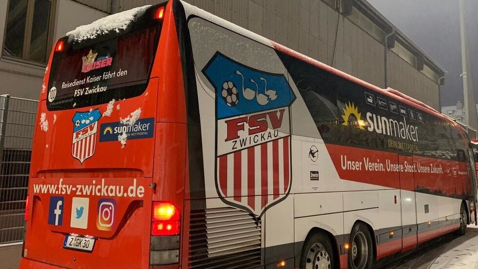 Die Schwäne fahren mit null Punkten aus Berlin zurück. Die Schwäne fahren mit null Punkten aus Berlin zurück.