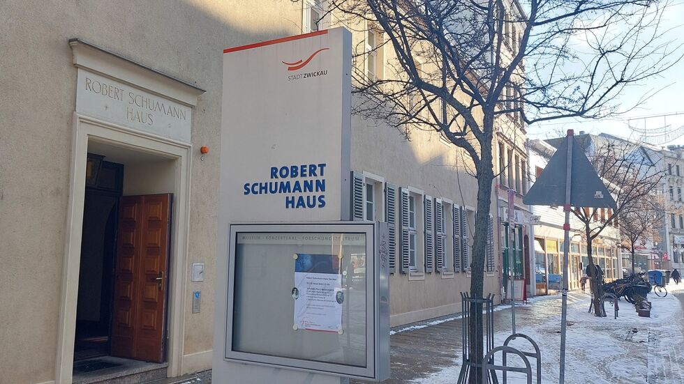 Das Geburtshaus von Robert Schumann am Zwickauer Hauptmarkt.