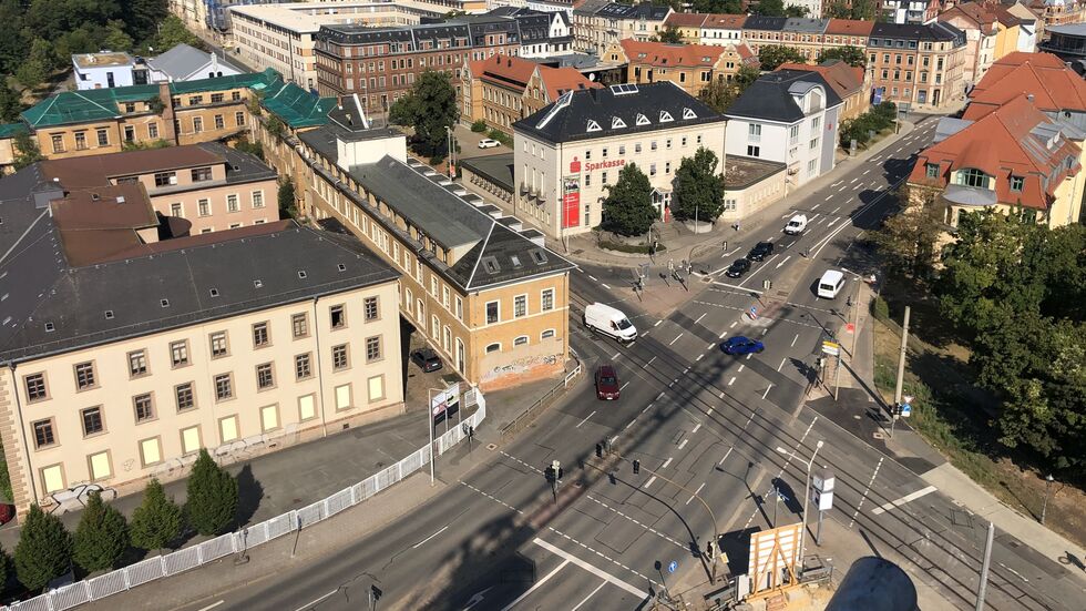 Die "Sparkassen-Kreuzung"