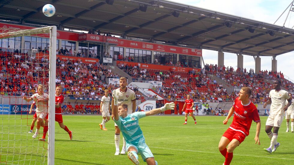 Keine Tore gab es im Duell zwischen dem FSV und Dynamo Dresden 