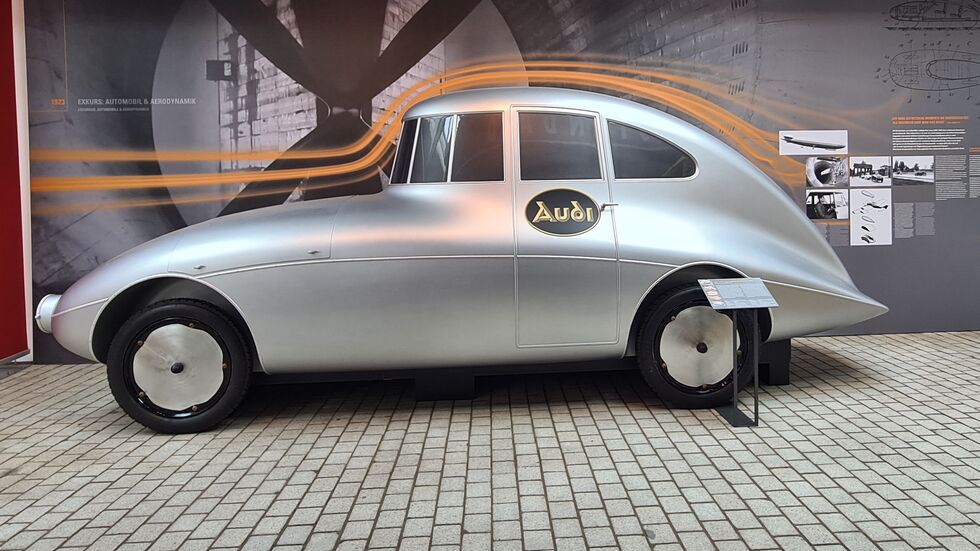 Schon in der Sonderausstellung "Windschnittig" 2023 zog das Modell alle Blicke auf sich. Schon in der Sonderausstellung "Windschnittig" 2023 zog das Modell alle Blicke auf sich.