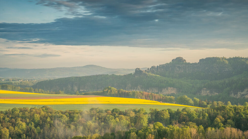 Von der Kaiserkrone, entlang des Caspar-David-Friedrich-Weges bietet sich bei schönen Wetter dieses Traum-Panorama
