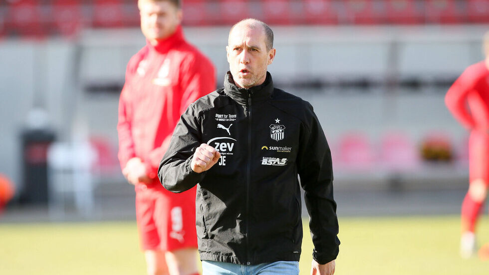 Joe Enochs will die guten Trainingsleistungen am Sonntag im Spiel sehen. 