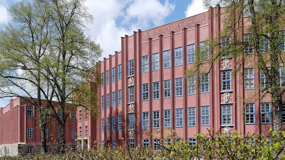 In der Westsächsischen Hochschule in Reichenbach wurde der Vertrag geschlossen. © Archiv In der Westsächsischen Hochschule in Reichenbach wurde der Vertrag geschlossen. © Archiv
