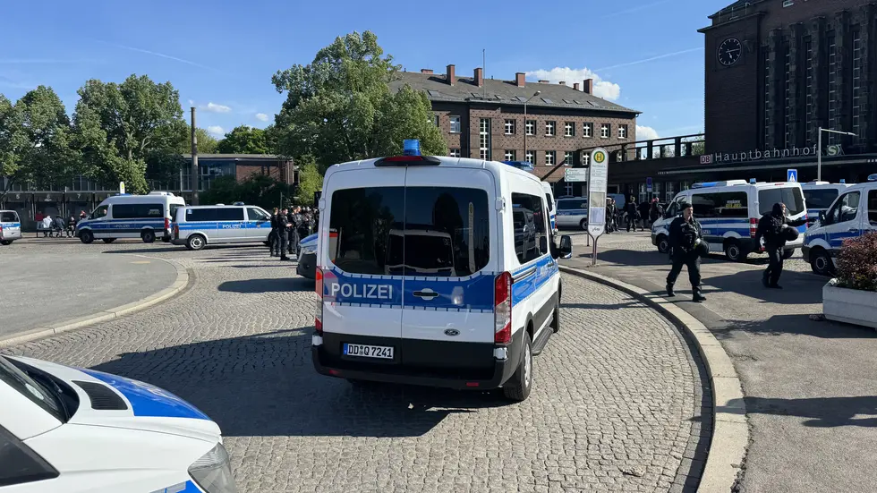 Der Bahnhof wurde komplett abgeriegelt. Der Bahnhof wurde komplett abgeriegelt.