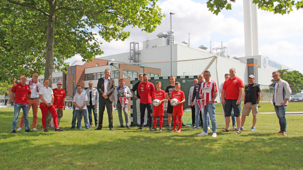 Freude auf beiden Seiten über die Vertragsverlängerung bis 2024
