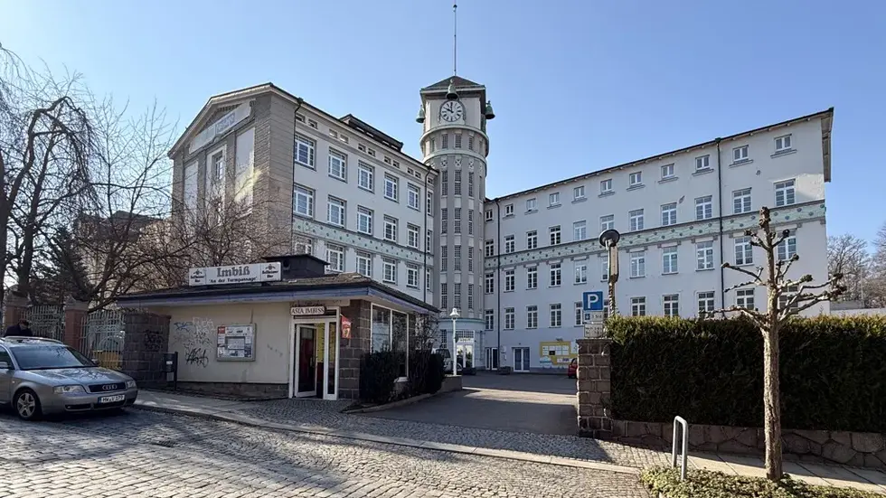 Die Turmpassage erinnert er an die große industriekulturelle Geschichte Sachsens.
