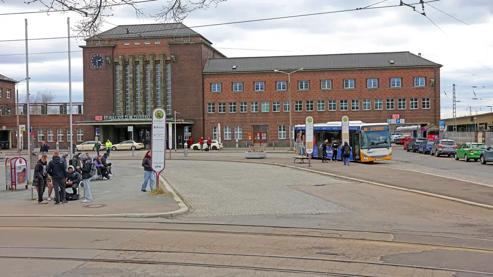 Bahnhofsvorplatz