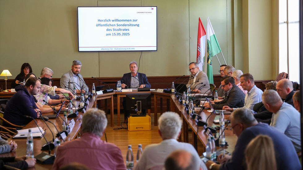 Einstimmig hat der Stadtrat dem neuen Nutzungsvertrag mit den Eispiraten für den Sahnpark zugestimmt.