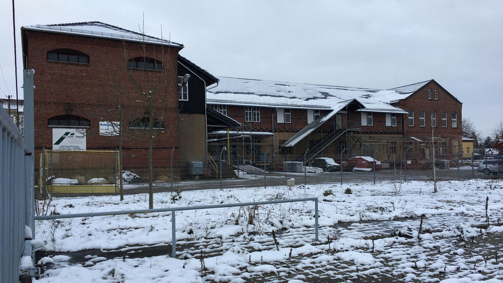 Heute Hegelstraße 6, früher Barackenstraße 6