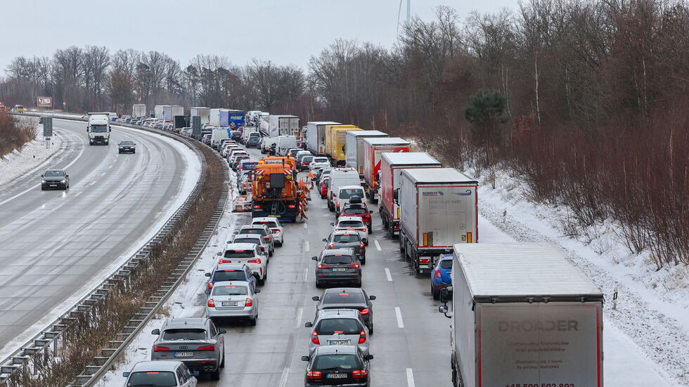 Es bildete sich Stau Es bildete sich Stau