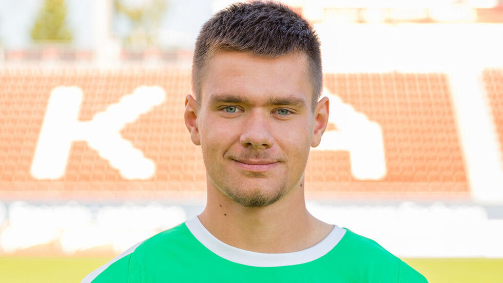 Max Sprang bleibt vorerst bis 2022. Max Sprang bleibt vorerst bis 2022.