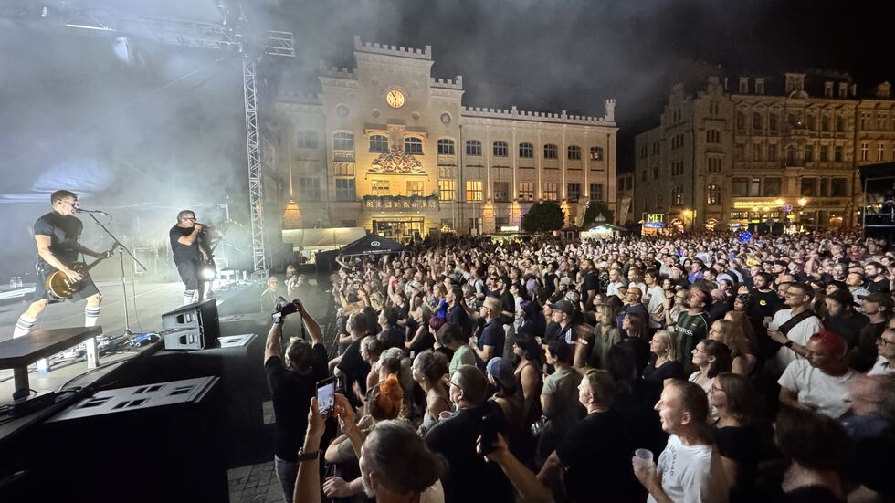 H-Blockx rockt den Hauptmarkt.