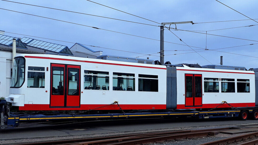 Der Prototyp bei der Ankunft in Zwickau © Städtische Verkehrsbetriebe Zwickau. 